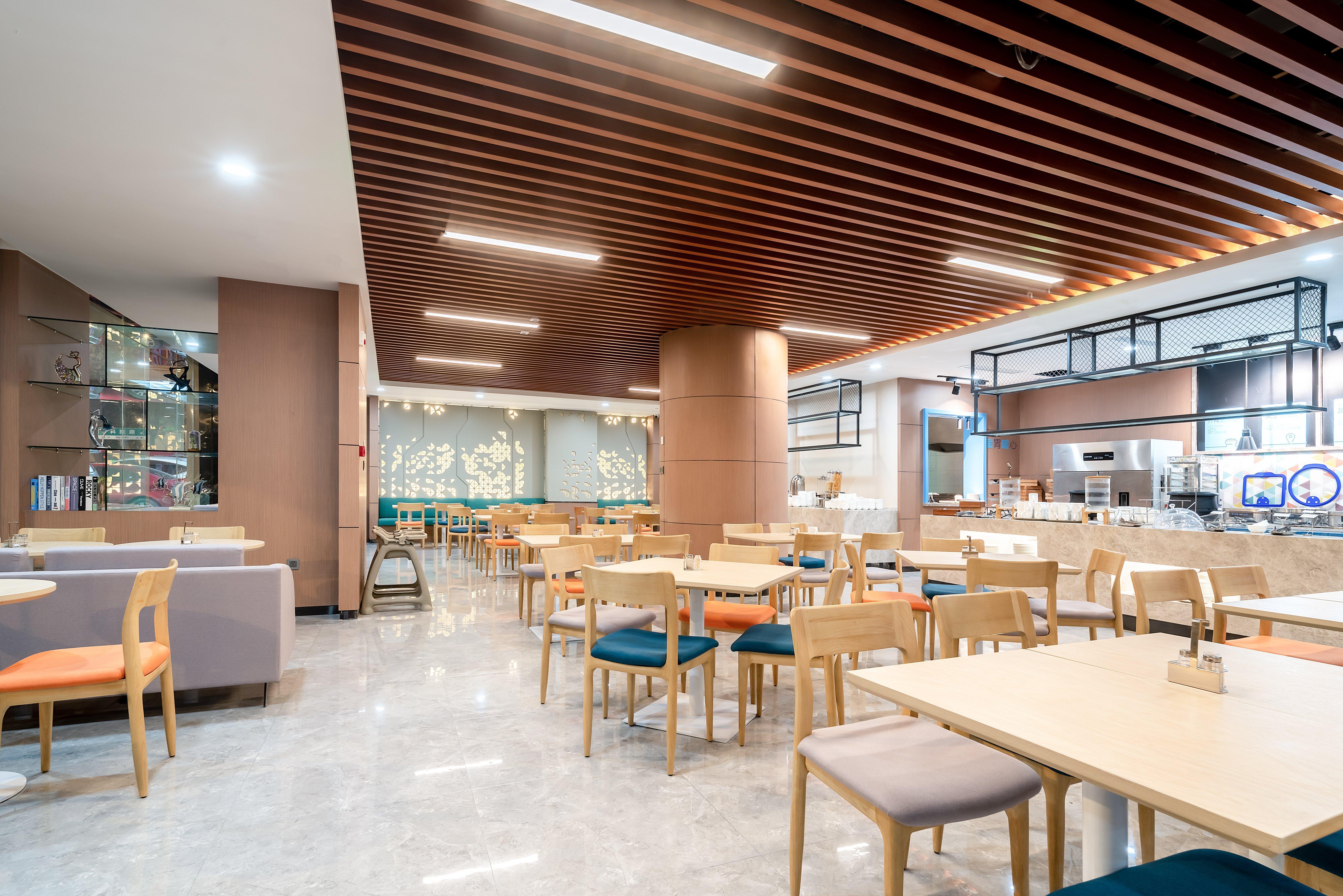 Holiday Inn Express Jinan Jingshi Road, An Ihg Hotel Eksteriør billede