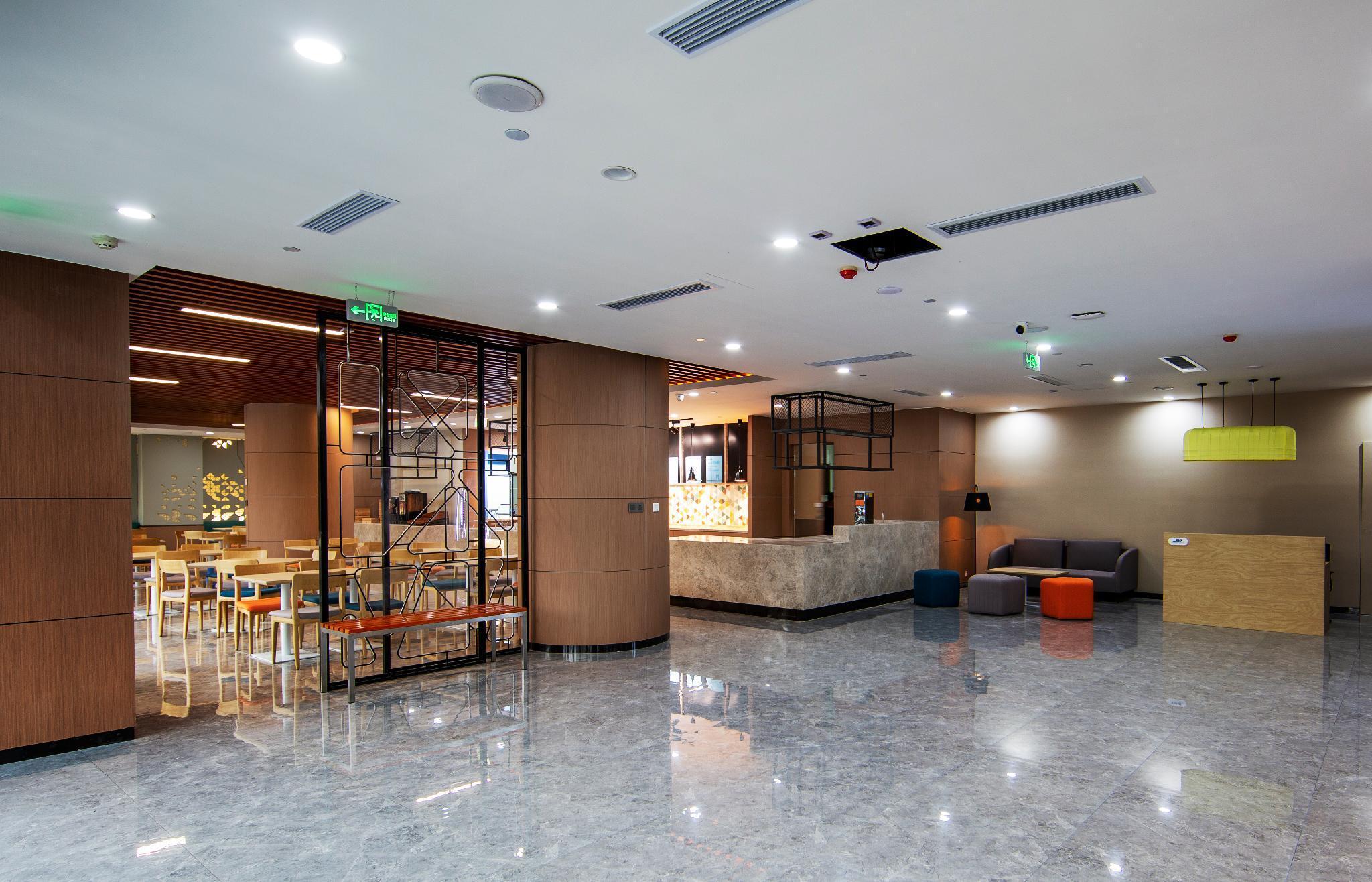 Holiday Inn Express Jinan Jingshi Road, An Ihg Hotel Eksteriør billede